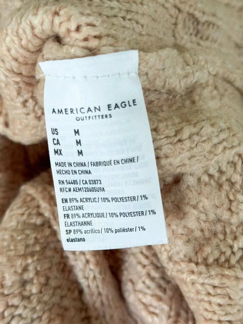 American Eagle Pink Cable Knit Sweater V Neck Chunky Hooded Cozy Size Medium - Picture 5 of 5